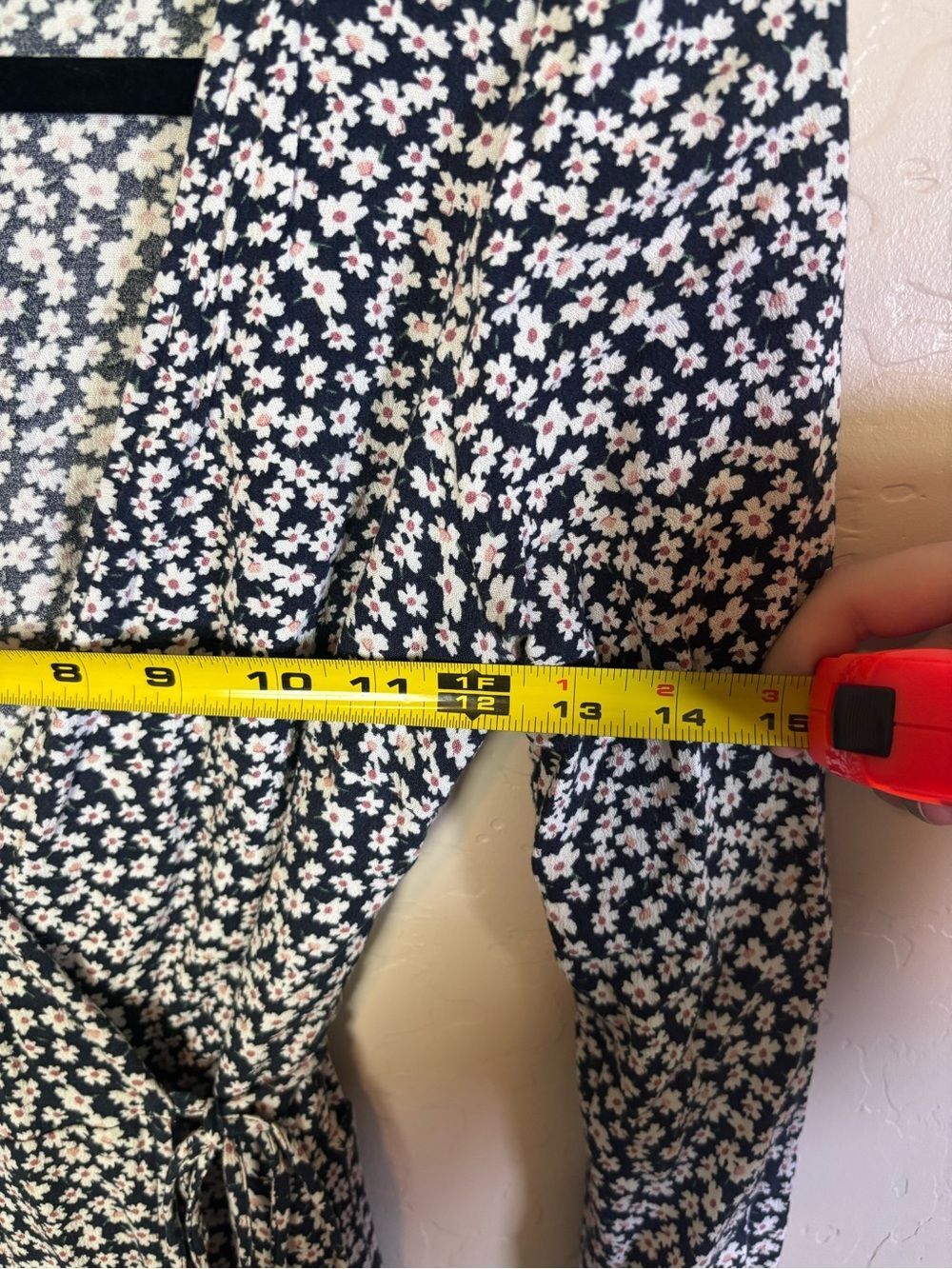 Abercrombie & Fitch Floral Wrap Mini Dress Womens XS Long Sleeve Tie Waist - Picture 8 of 9